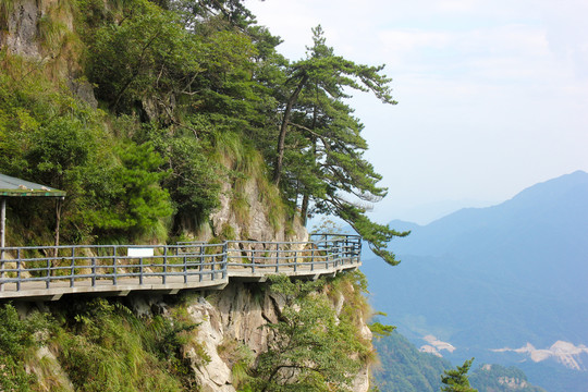 明堂山栈道