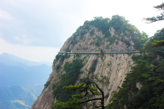 明堂山栈道