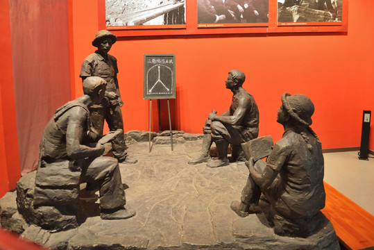 人工天河纪念馆雕塑