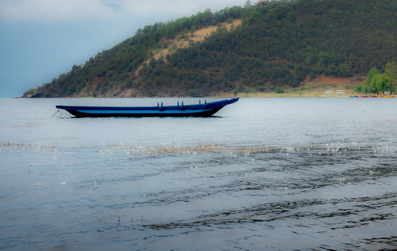 泸沽湖山水风光