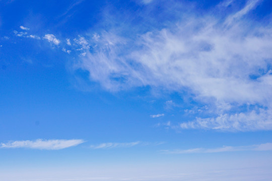 淡雅天空