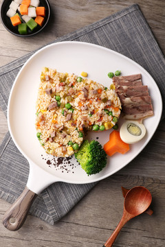 牛肉炒飯