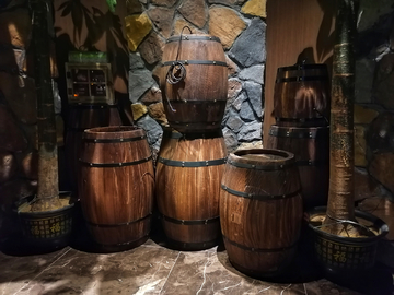 橡木酒桶