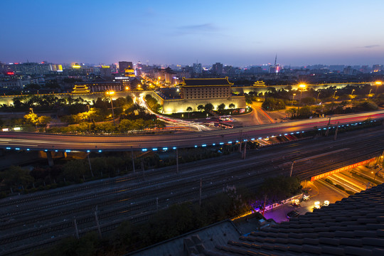 安远门夜景