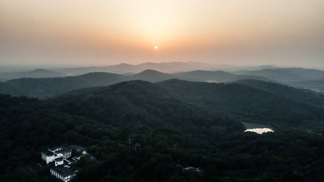 中国安徽合肥紫蓬山全景