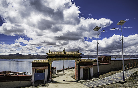 西藏山南地区风光