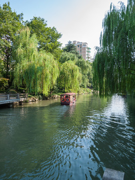 杭州东河风光