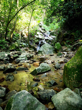 山间小溪