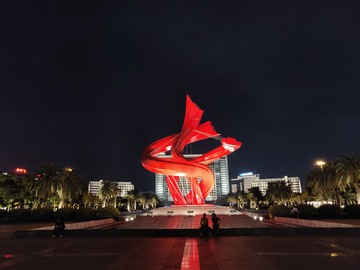 东莞市行政中心广场雕塑夜景