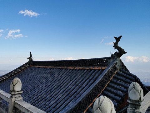 中式古建佛教建筑飞檐翘脚特写