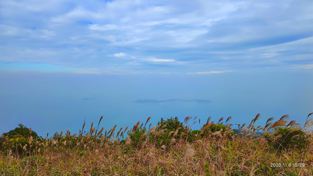 深圳大雁顶山海风光