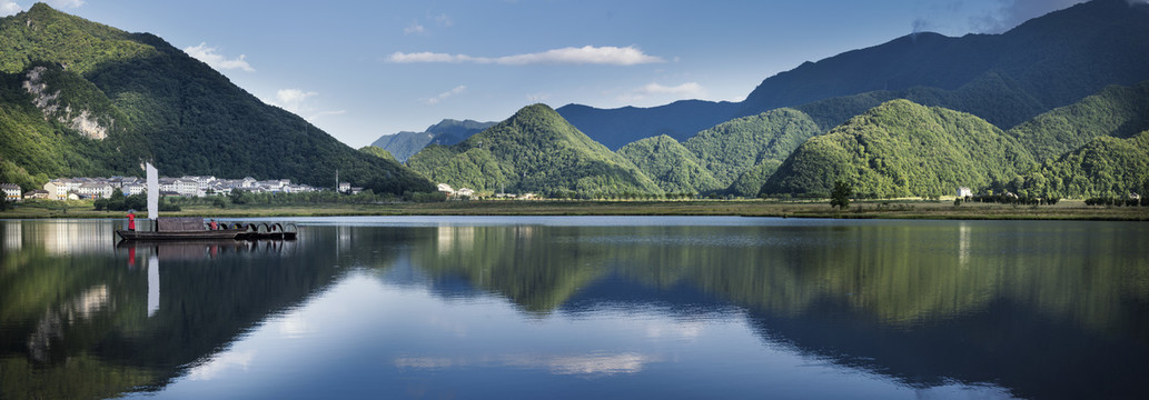 中国湖北神农架大九湖湿地公园