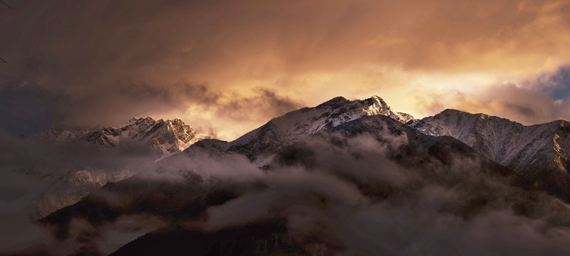 雪山