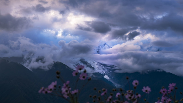 梅里雪山