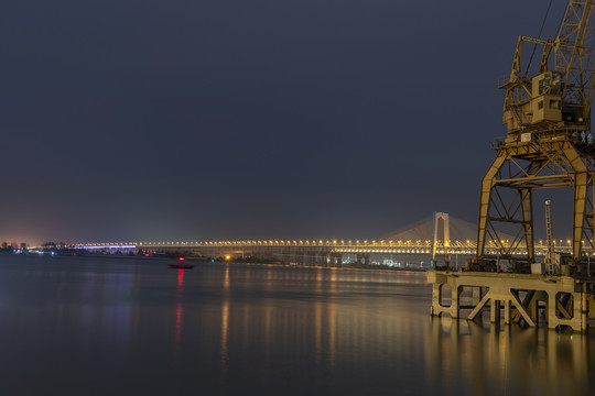 芜湖长江三桥夜景