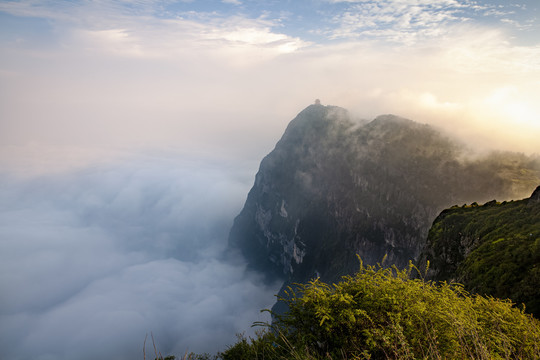 峨眉山