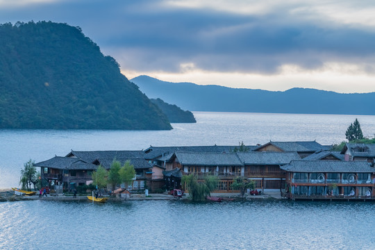 泸沽湖里格岛