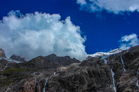 雨崩冰湖