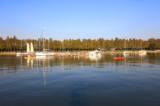 东湖帆船基地