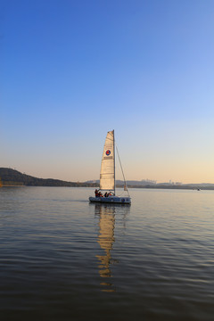 东湖帆船基地