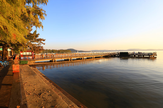 东湖帆船基地