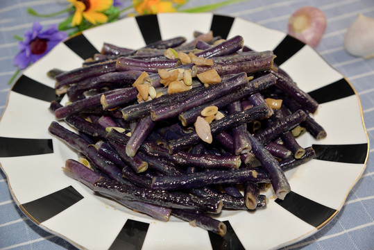 紫红豇豆
