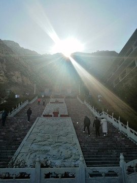 下花园鸡鸣山