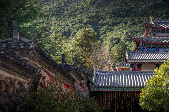 丽江玉水寨东巴庙建筑