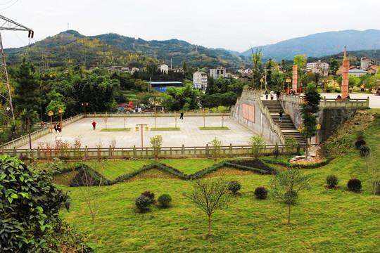 颛顼广场之古城村