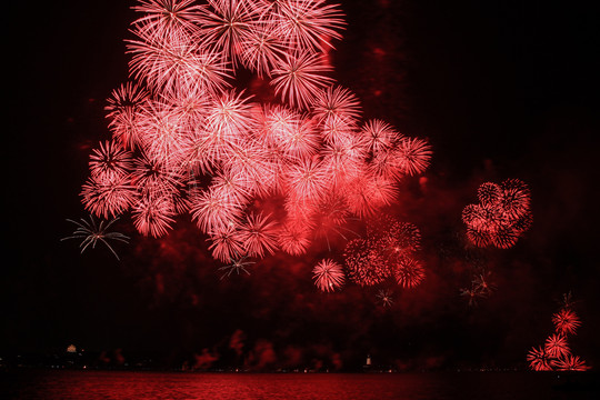 西湖烟花大会