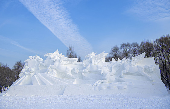 洁白如玉雪雕景观