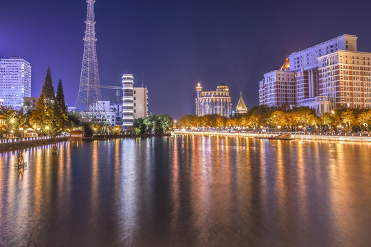 濠河夜景