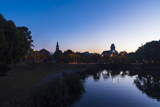 美兰湖湖景