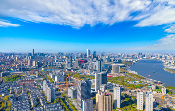 上海黄浦江卢浦大桥城市风光