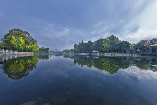 中国湖北武汉东湖碧潭观鱼风景区