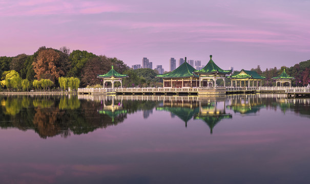 中国湖北武汉东湖碧潭观鱼风景区