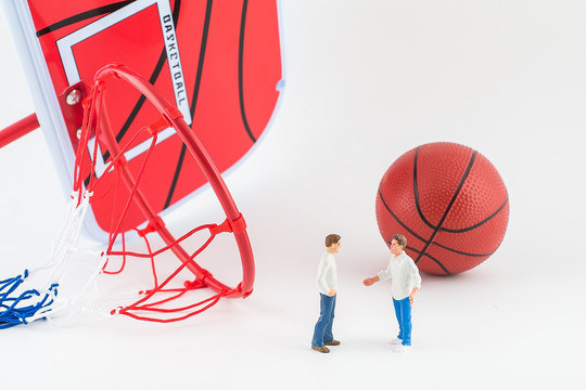 篮球和篮球框球类体育运动