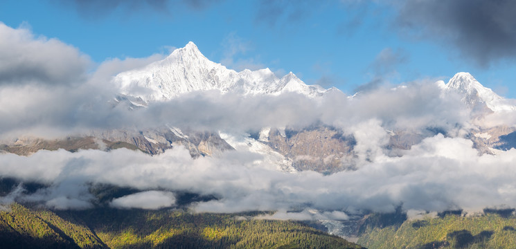 梅里雪山主峰