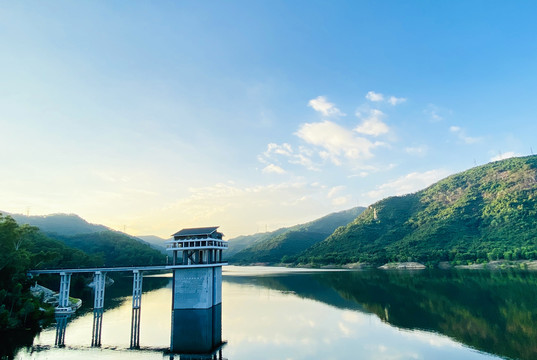 梅林水库风景