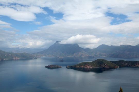 泸沽湖