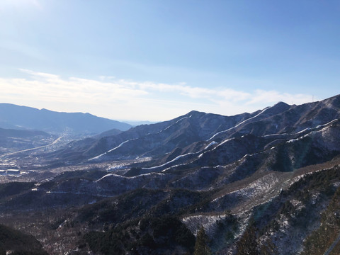 北京西山雪脊