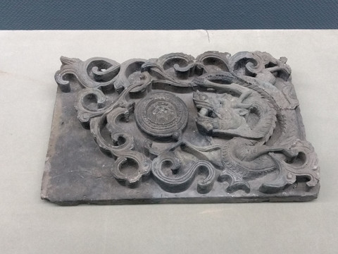 扬州博物馆清代龙戏珠图砖雕