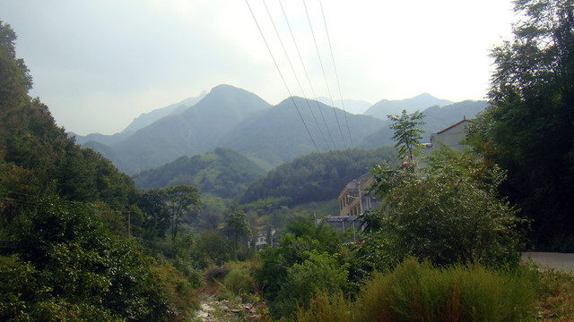 秦岭山村