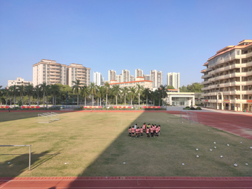 校园师生足球教学