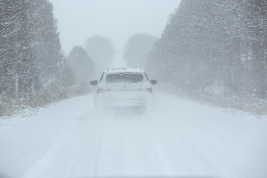 东北暴风雪