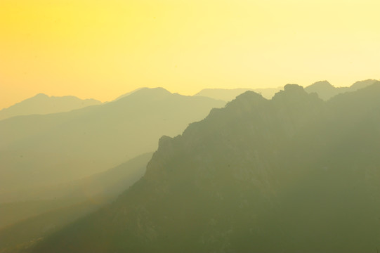 高山日出