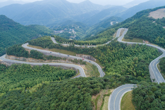 山林公路