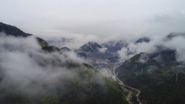 眺望石台县城