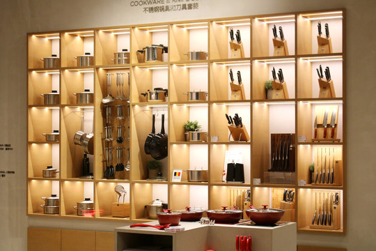 锅具刀具店