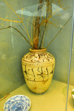 古董花瓶